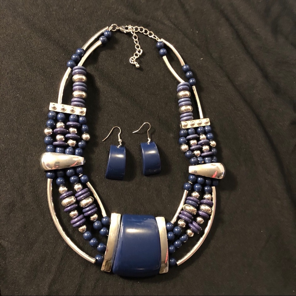 Silver and Blue Chunky Multi Strand Necklace sand Earrings Set Pierced